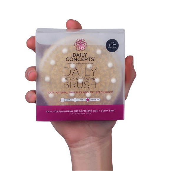 Daily Concepts MASSAGE BRUSH - Picture 7 of 11